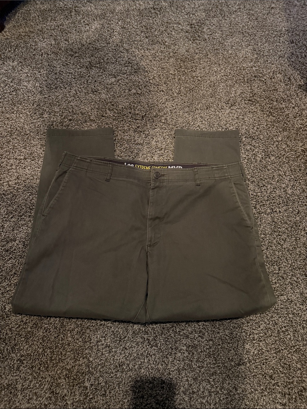 Lee Men's Olive Chino Pants
